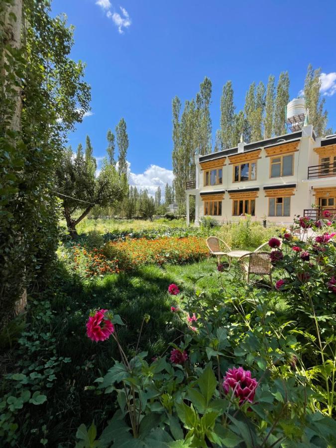 Tongspon Inn Leh Exterior photo